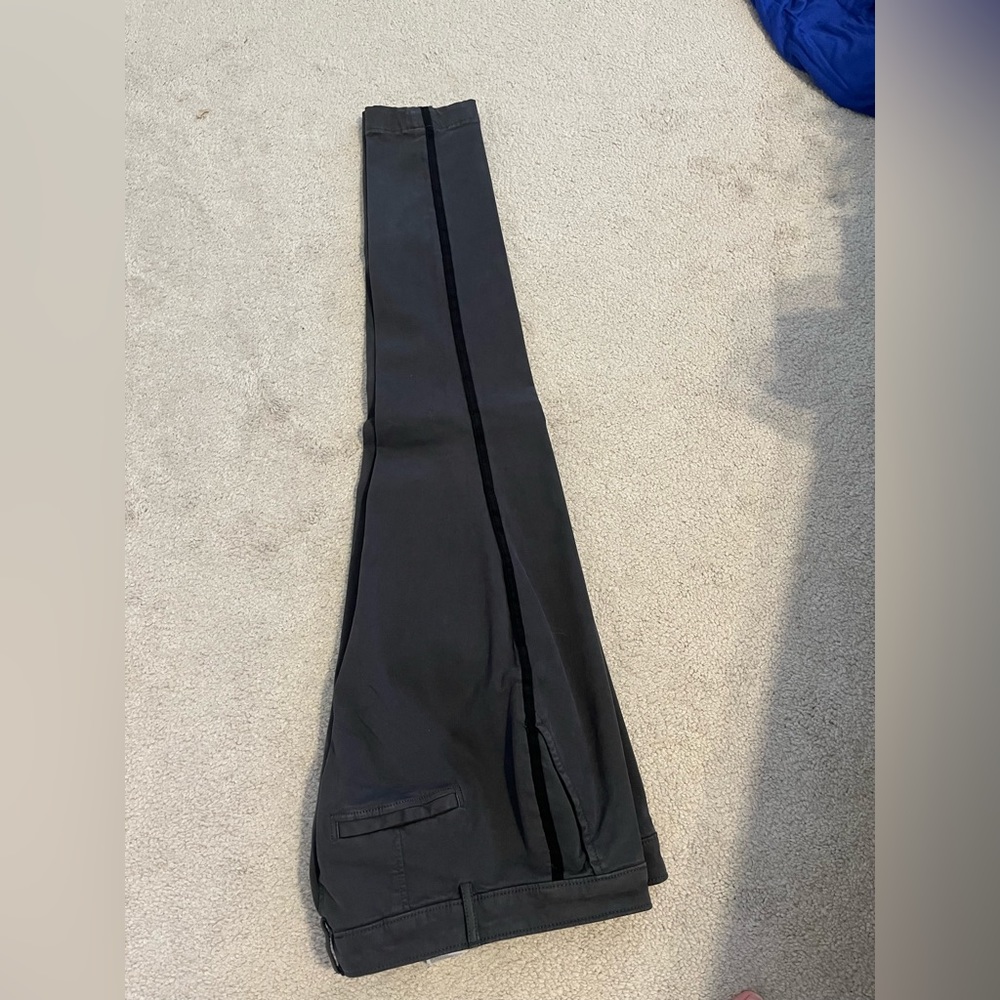 NWT - Banana Republic - Sloan Stretch Chino with tuxedo stripe